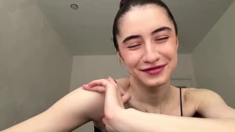 laurenadupuy online show from July 10, 2026, 1:25 pm