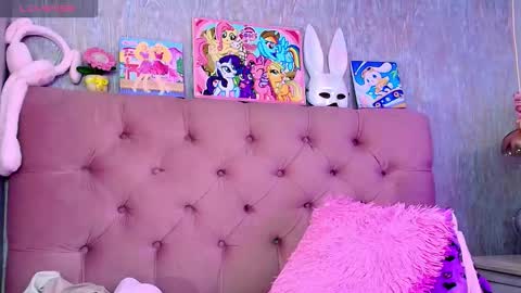 Snapshot of laurenelovex chatting on January 10, 2026, 3:30 am Laurene online show from January 10, 2026, 3:30 am