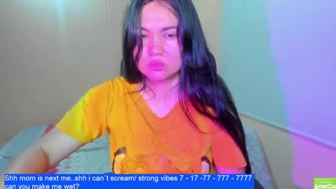 onlyfan laureng7 - 7 laureng2 online show from February 4, 2025, 12:22 pm