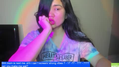 onlyfan laureng7 - 7 laureng2 online show from February 13, 2025, 6:27 pm