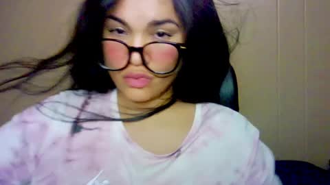 onlyfan laureng7 - 7 laureng2 online show from September 13, 2025, 2:33 am