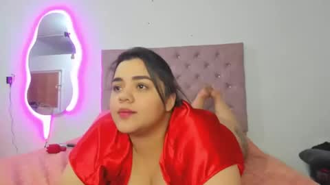 Snapshot of laurenlaine99 chatting on March 4, 2025, 3:33 am laurenlaine online show from March 4, 2025, 3:33 am