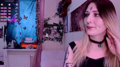 Snapshot of laurenlex chatting on January 10, 2026, 8:38 am Lauren online show from January 10, 2026, 8:38 am