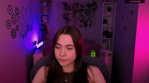 Laure online show from June 2, 2026, 11:56 am