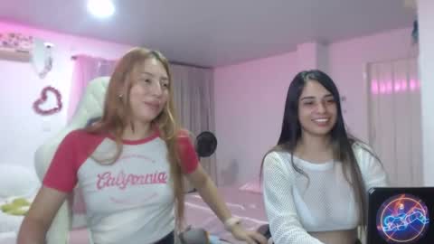 Lauren online show from February 12, 2026, 9:43 pm