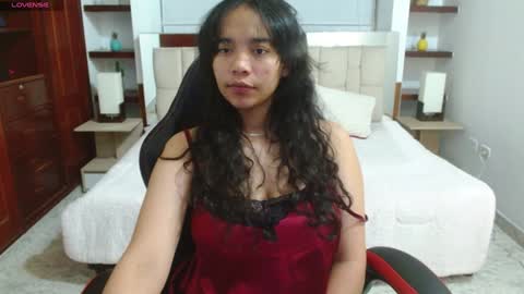 laurent online show from January 14, 2025, 3:43 am