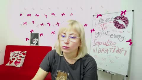 Lauren online show from March 27, 2026, 6:29 pm