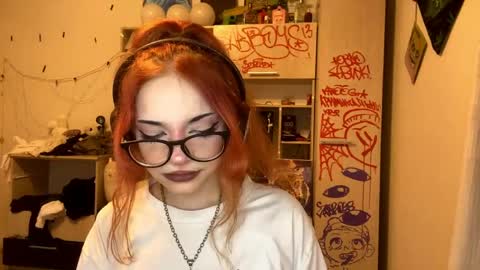 Eva online show from May 26, 2026, 11:45 pm