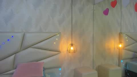 Laurent online show from January 12, 2026, 10:31 am