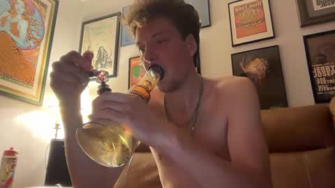 lausfavorite online show from October 22, 2025, 4:13 am