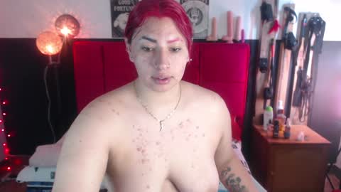 Snapshot of lava_vulcain chatting on January 2, 2025, 6:23 pm Lava Vulcain online show from January 2, 2025, 6:23 pm