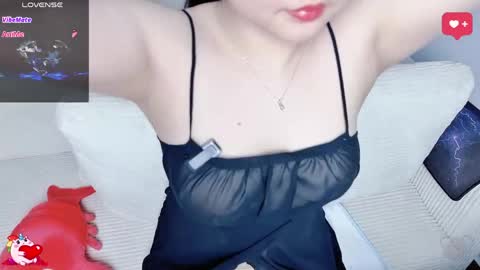 Snapshot of lavender_02 chatting on April 26, 2026, 10:51 pm Tina online show from April 26, 2026, 10:51 pm