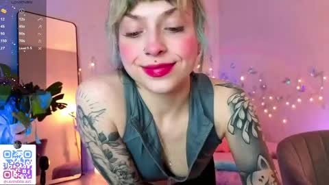 Melissa online show from April 13, 2026, 6:46 pm