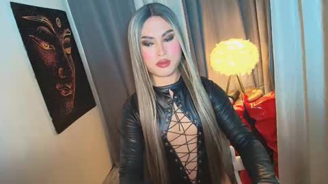 Victoria online show from October 16, 2025, 7:04 pm