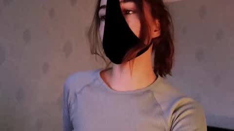 Lavinda online show from September 26, 2025, 11:14 am