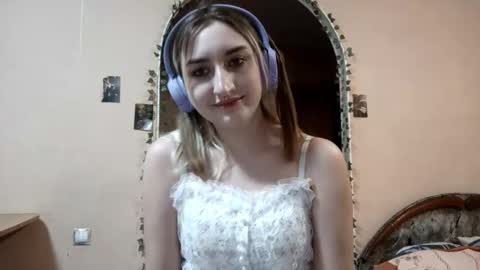 Ann online show from November 4, 2025, 8:13 am