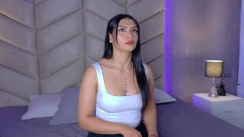 laya online show from September 20, 2025, 4:02 am