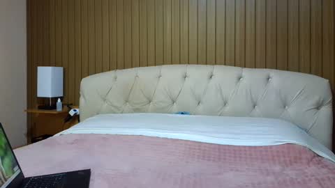 kelly online show from February 18, 2025, 1:21 am