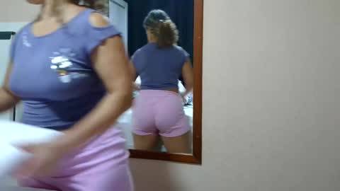 kelly online show from March 1, 2025, 2:15 am