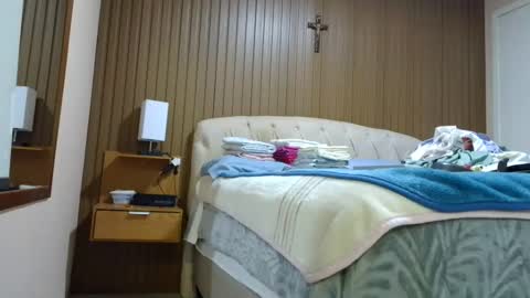 kelly online show from September 13, 2025, 10:20 pm