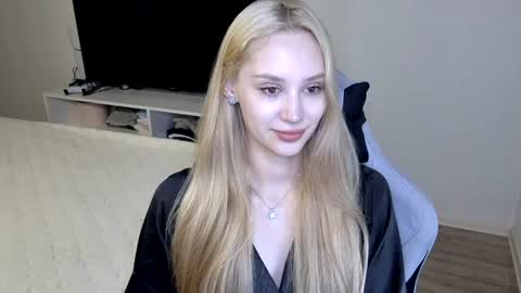 LaylaPretty001 online show from July 6, 2026, 4:20 am