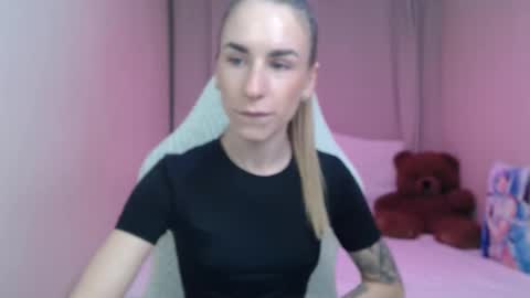 laymablast online show from March 26, 2026, 7:36 am