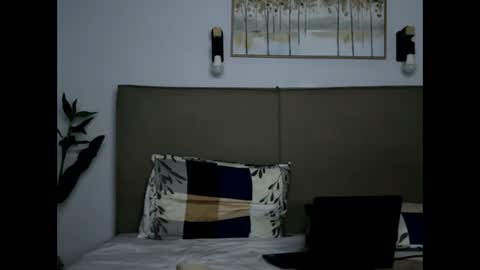 Snapshot of lazaroulis chatting on October 11, 2025, 9:24 pm lazaroulis online show from October 11, 2025, 9:24 pm