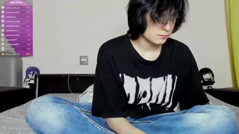 Snapshot of lazydarkknight chatting on March 5, 2025, 11:49 pm Alex online show from March 5, 2025, 11:49 pm