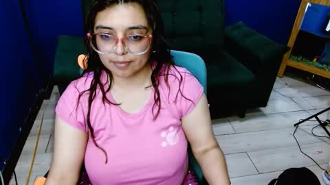 lcherryblossoml online show from September 28, 2025, 11:10 pm