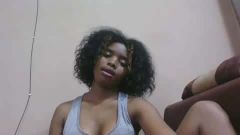 lea96546 online show from December 2, 2025, 6:30 am