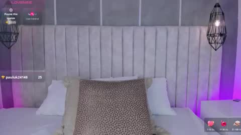 Snapshot of lea_gray chatting on February 3, 2026, 6:13 pm online show from February 3, 2026, 6:13 pm