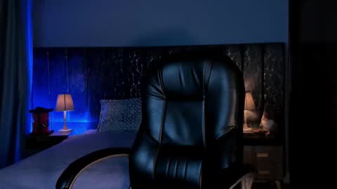 Snapshot of lea_velle chatting on February 19, 2026, 6:09 am Lea Velle online show from February 19, 2026, 6:09 am