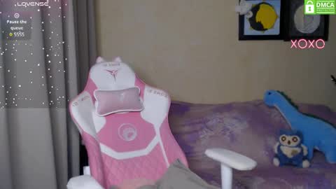 Leah  Gotty online show from February 2, 2025, 4:26 am