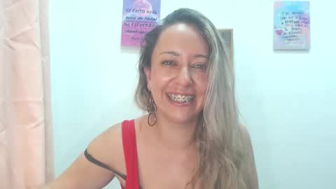 leah_susman online show from March 5, 2025, 4:24 am