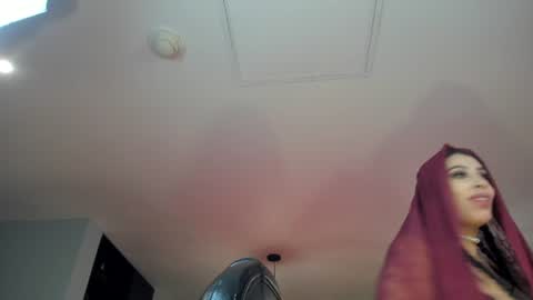Snapshot of leahlombardi_ chatting on June 26, 2026, 3:22 am leahlombardi_ online show from June 26, 2026, 3:22 am