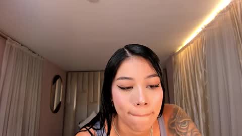 leahnovac online show from October 14, 2025, 11:11 am