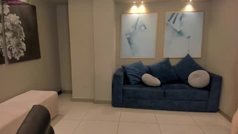 leahnovac online show from November 8, 2025, 11:10 am