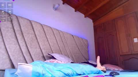 Instagram Leahprada  online show from January 20, 2025, 7:35 pm