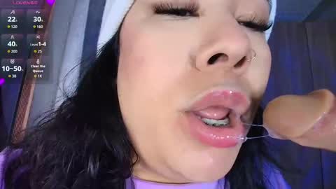 leah online show from October 4, 2025, 11:08 am