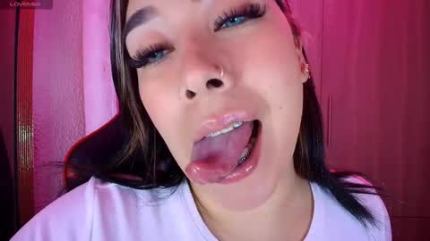 leah online show from February 15, 2026, 5:37 am