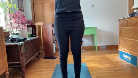 Snapshot of leahwilde chatting on February 15, 2025, 3:17 pm Lee online show from February 15, 2025, 3:17 pm