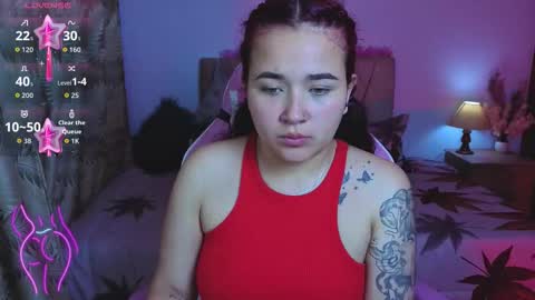 Snapshot of leakitten_ chatting on November 4, 2025, 12:54 am leakitten_ online show from November 4, 2025, 12:54 am