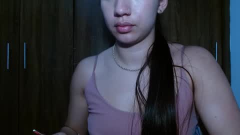 leanaalhub online show from February 25, 2025, 4:46 am