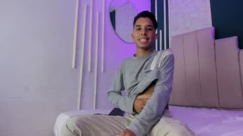Snapshot of leanbboy chatting on July 10, 2026, 12:08 pm Lean online show from July 10, 2026, 12:08 pm