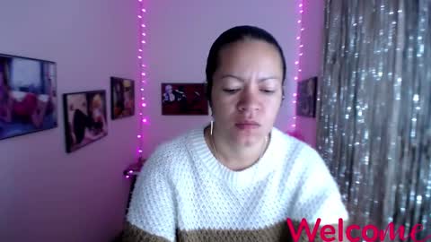 Leandra online show from February 18, 2025, 12:06 pm