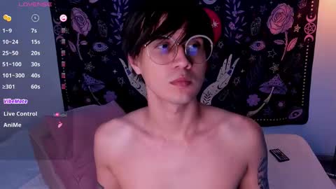 leaneseb online show from February 15, 2025, 6:33 pm