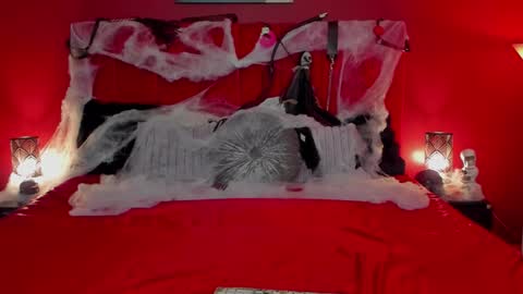 LeaNoir online show from October 31, 2025, 6:03 am