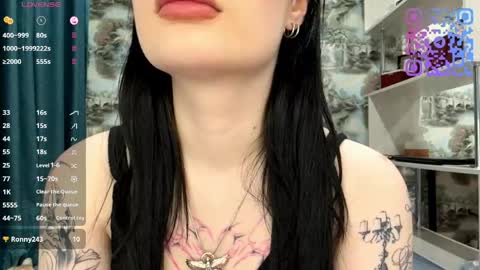 Snapshot of leanorabollman chatting on April 29, 2026, 5:30 pm Kiki online show from April 29, 2026, 5:30 pm
