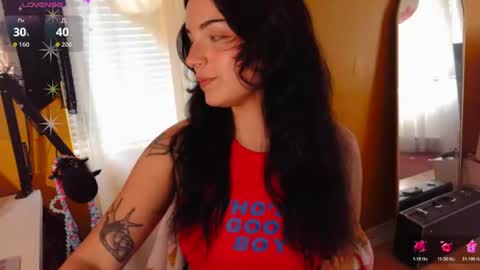 Snapshot of learaypie chatting on July 13, 2026, 4:32 pm Lea Ray Pie online show from July 13, 2026, 4:32 pm