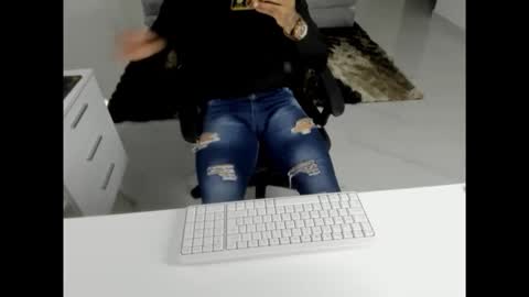 leather_king_of_bitches online show from April 21, 2026, 2:51 am